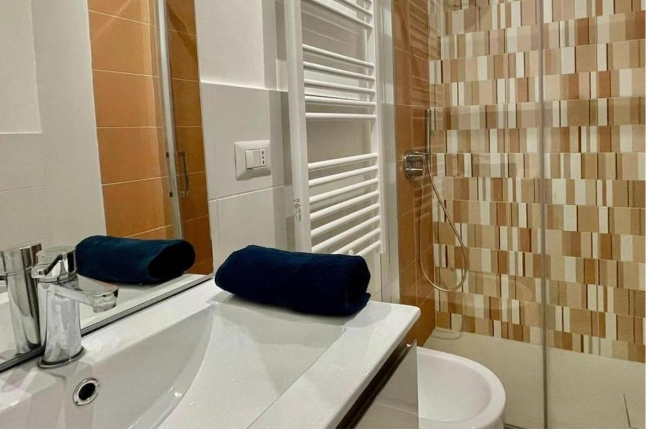 Appartamento In Centro A Milano Con A/C & Wi-Fi Kültér fotó