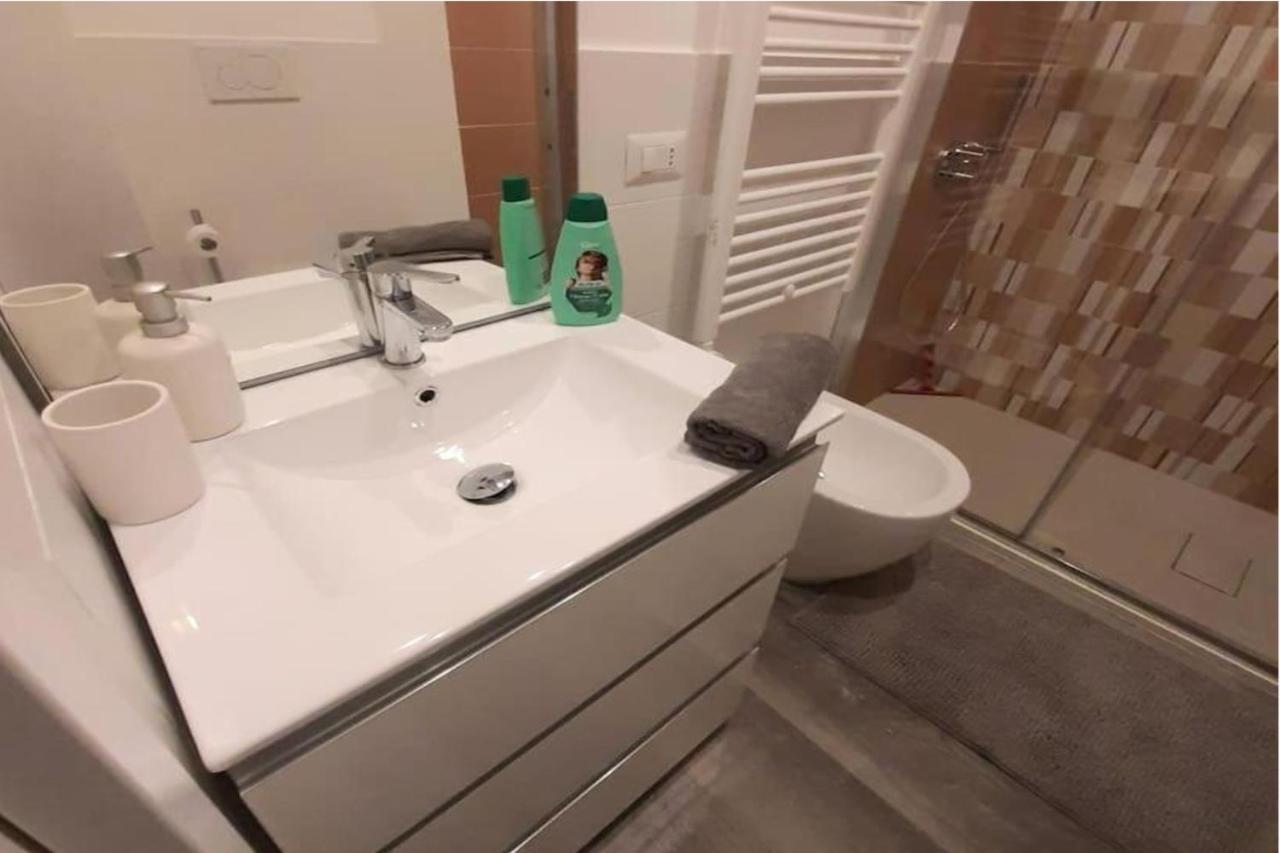 Appartamento In Centro A Milano Con A/C & Wi-Fi Kültér fotó
